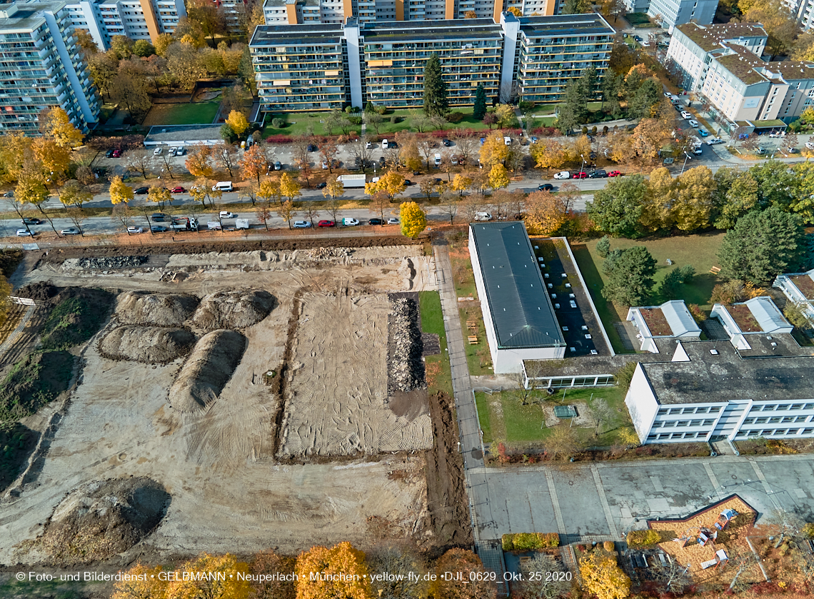 25.10.2020 - Grundschule am Karl-Marx-Ring in Neuperlach